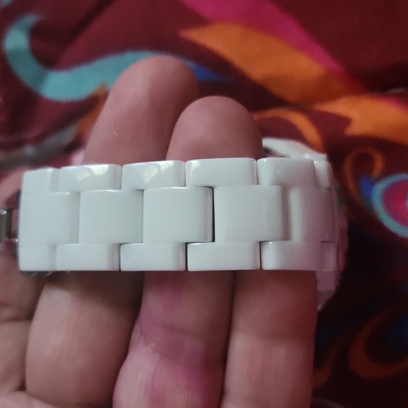 Watch - Picture 7 of 7